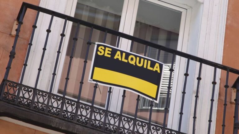 Se alquila vivienda alquiler