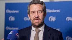 El vicesecretario de Participación del PP, Jaime de Olano, atiende a los medios de comunicación para valorar la situación política en la sede del PP en Madrid a 28 de diciembre de 2019
