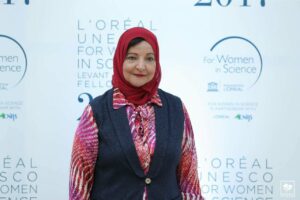 Nagwa Abdel Meguid fue galardonada con el Premio L'Oréal-UNESCO para Mujeres en Ciencia por sus trabajos sobre genética aplicada a la prevención de las enfermedades mentales. / L’Oréal - UNESCO For Women in Science | ParaAzar